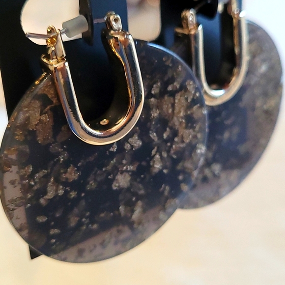 INC beatiful earrings - Picture 2 of 4